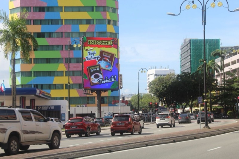 Landmark Screen panoramic view